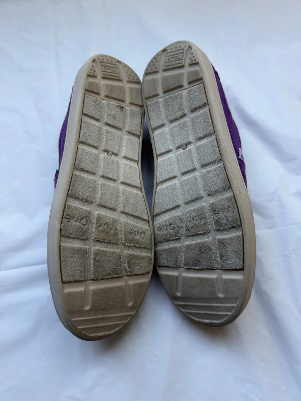 💜 TOMS Youth Classic Alpargata Purple Canvas Slip On Shoes - Kids Size 3